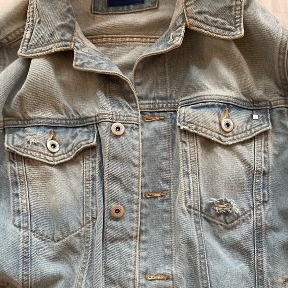 ZARA Distressed Denim Jean Jacket - Picture 2 of 6